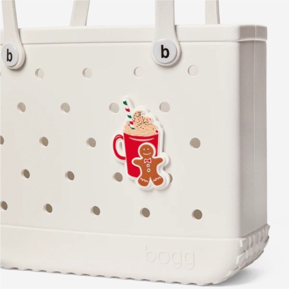 Bogg Bag Bogg Bits Warm Winter Snacks Festive Charm - Picture 1 of 5